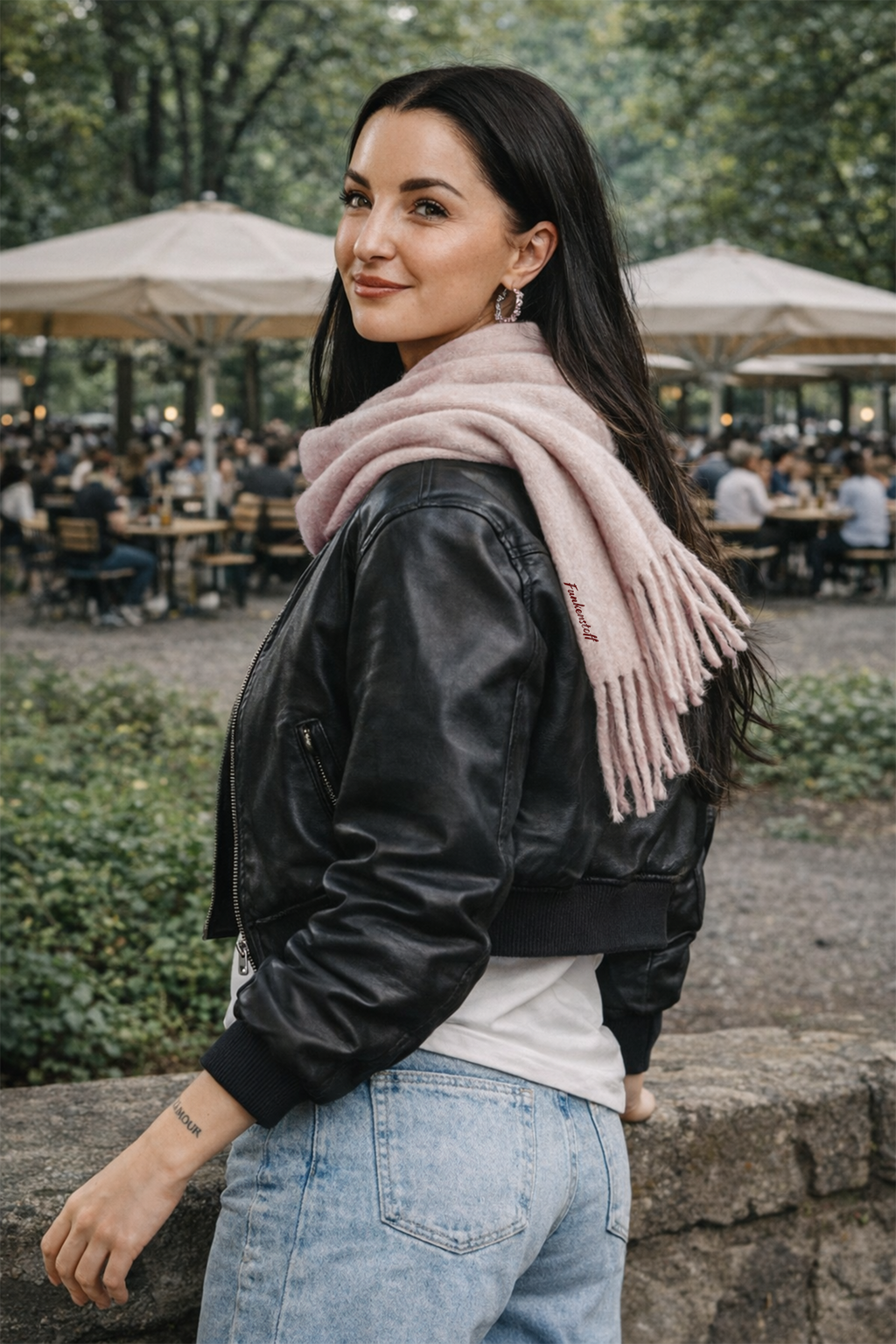 Funkenstoff Fluffy Scarf - Oversize Winterschal Unisex